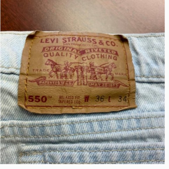 Vintage Men's 550 Levi's Tapered Leg USA Made - Picture 2 of 9